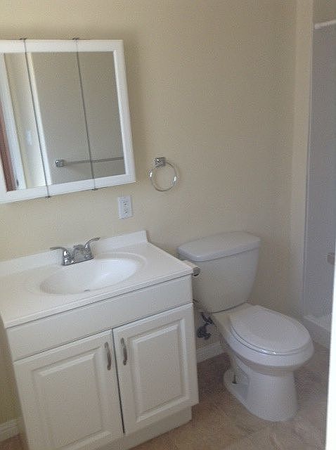 1st image of 3086 Barkley Dr