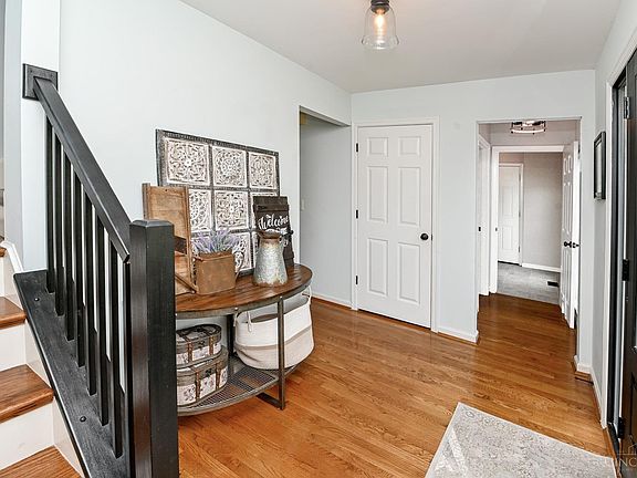 5th image of 7809 Meadowcreek Dr