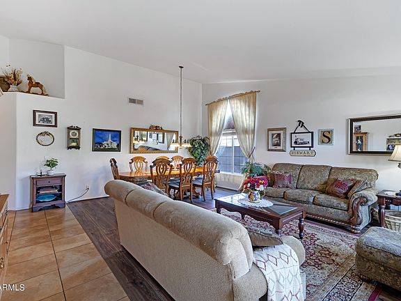 4th image of 3621 E MEADOW MIST Lane