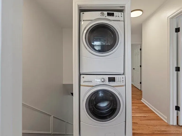 415 Parkdale Dr #8E — Photo 19
