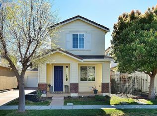 114 W Del Prado Ct, Mountain House, CA 95391