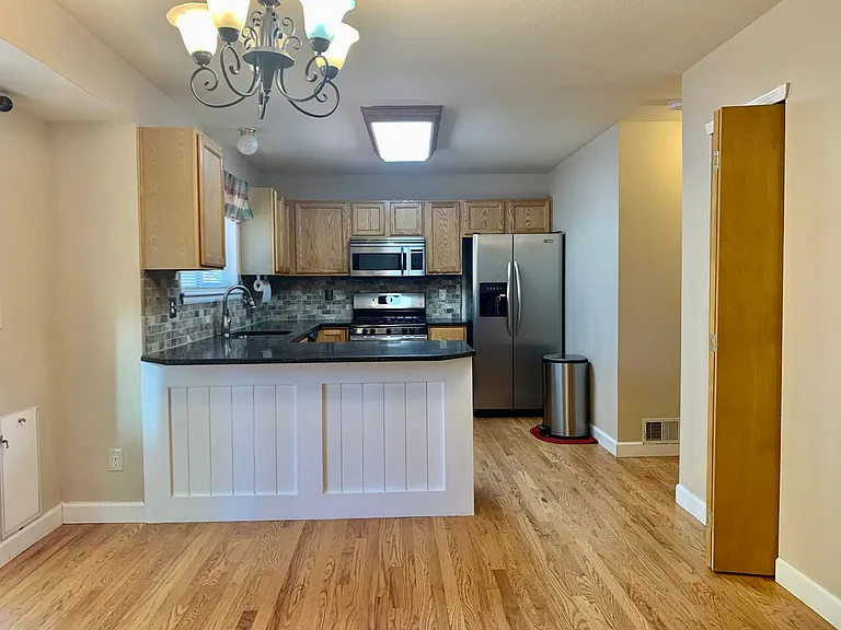 1757 Reliance Cir — Photo 5