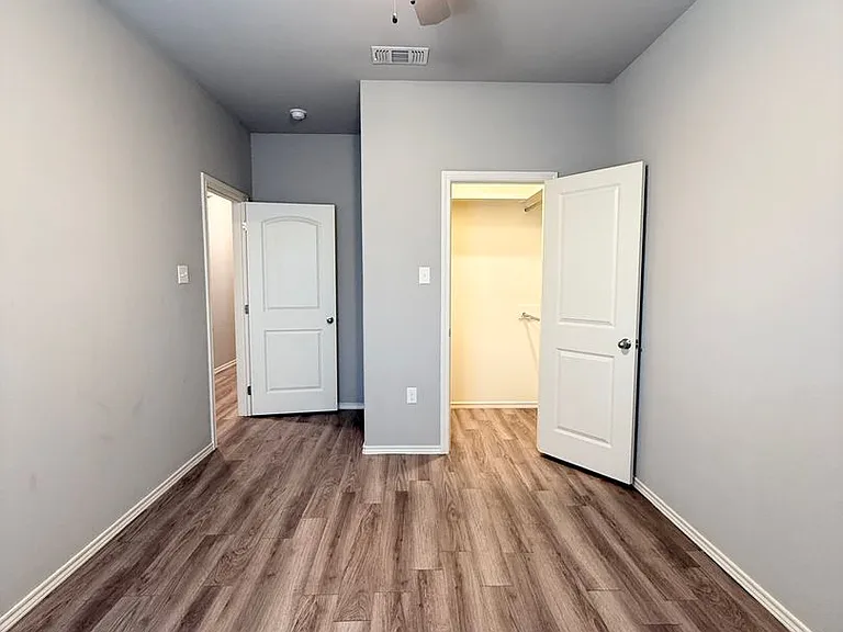 1217 Preston Trl — Photo 23