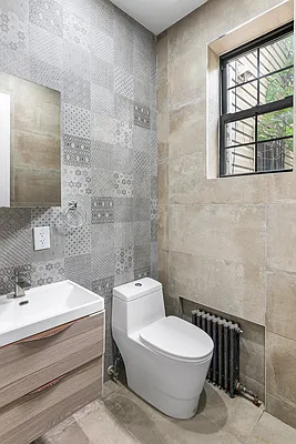 Rented by Compass | media 13