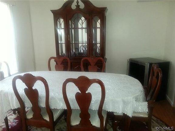 4th image of 4004 Darton Ct