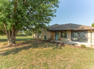 918 County Road 1300, Bridgeport, TX 76426