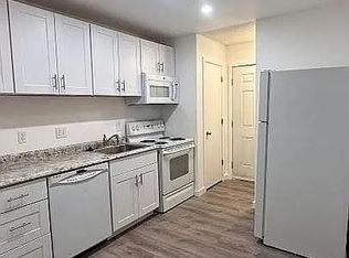 4104 Cope St APT 3, Anchorage, AK 99503