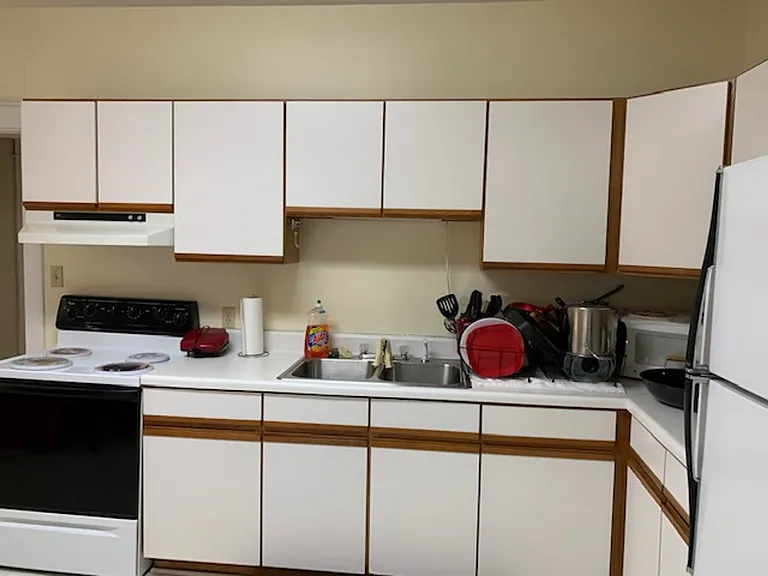 215 N Lewis St — Photo 9
