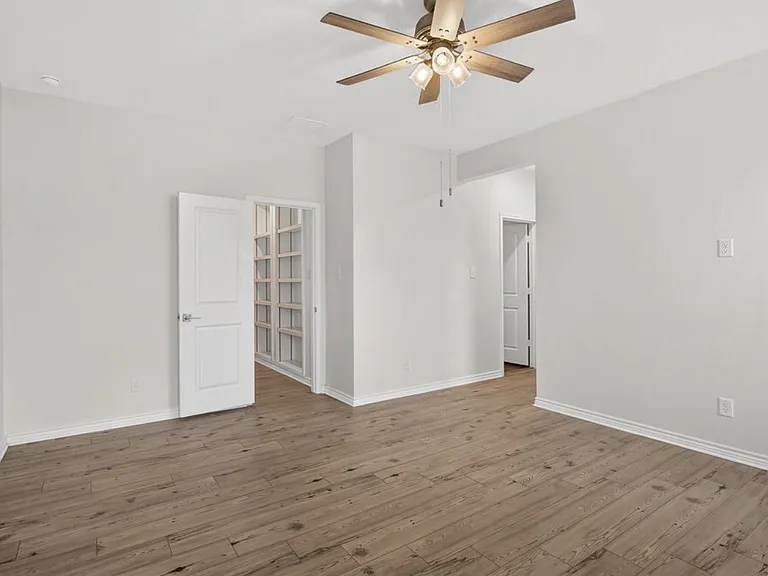 223 W Granite Shores Dr — Photo 9