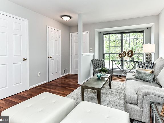 3rd image of 14167 Autumn Cir