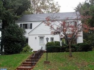 222 Morningside Dr, Trenton, NJ 08618