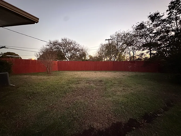 3130 Saint Croix Dr — Photo 13