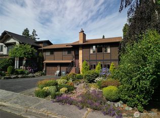 1136 7th Ave S, Edmonds, WA 98020