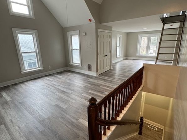 520 South Ave APT 2