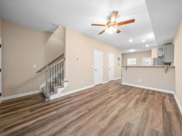 Durrett Dr - 55 (x17), 55 Durrett Dr APT 2G, Clarksville, TN 37042