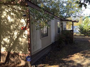 476 S Junction Ave, Cave Junction, OR 97523