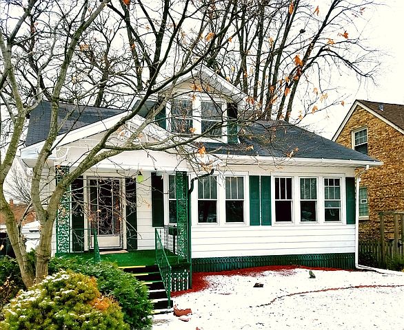 1st image of 9704 S 50th Ct