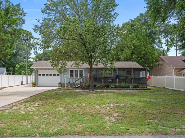 4503 Poinsett St., North Myrtle Beach, SC 29582