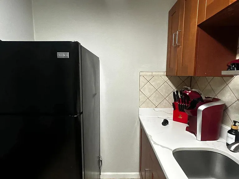 7491 Little River Tpke #204 — Photo 4