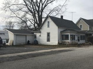 215 E Wall St, Advance, IN