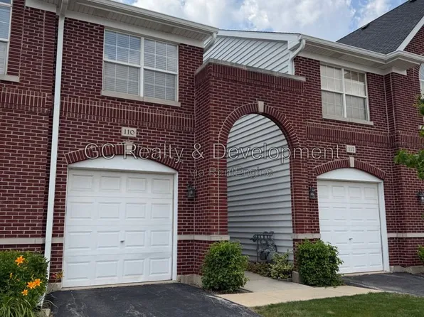 110 Allerton Dr, Schaumburg, IL 60194
