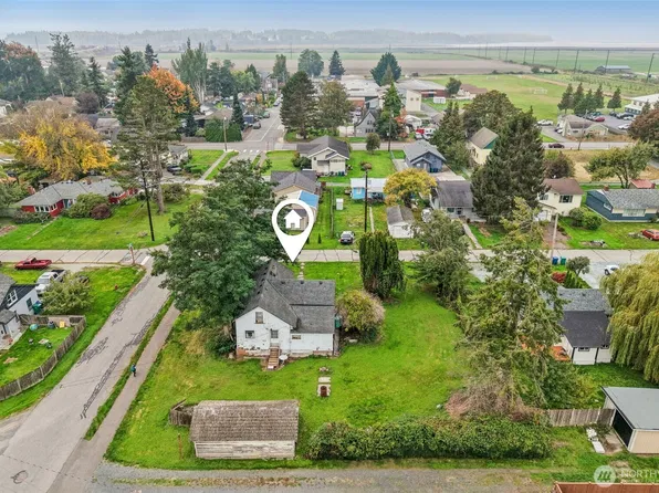 27325 101st Avenue NW, Stanwood, WA 98292