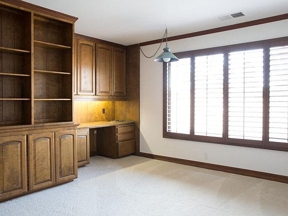 3 rd bedroom or office
