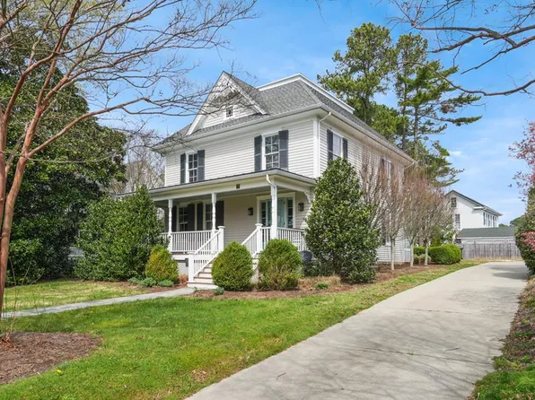 7 Market St, Onancock, VA 23417