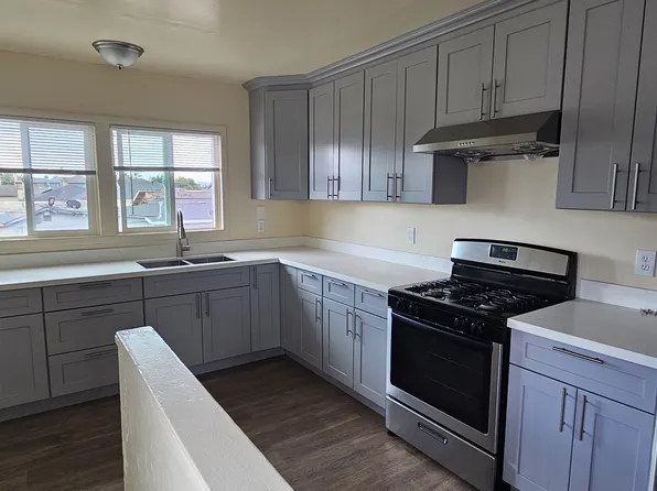 20 Airport Rd #C, Freedom, CA 95019