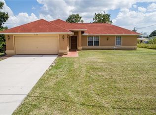 3125 40th St SW, Lehigh Acres, FL 33976