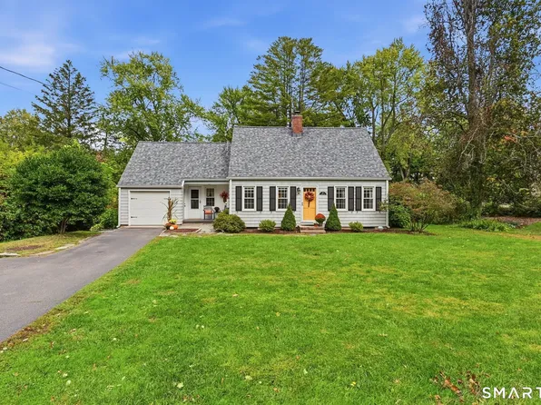 60 Russell Avenue, Suffield, CT 06078