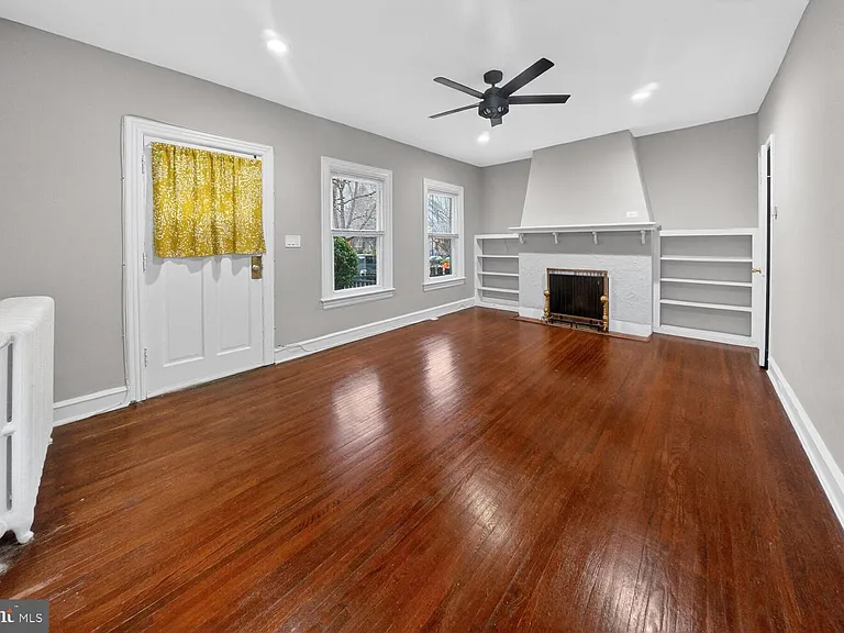 1353 Kennedy St NW — Photo 5