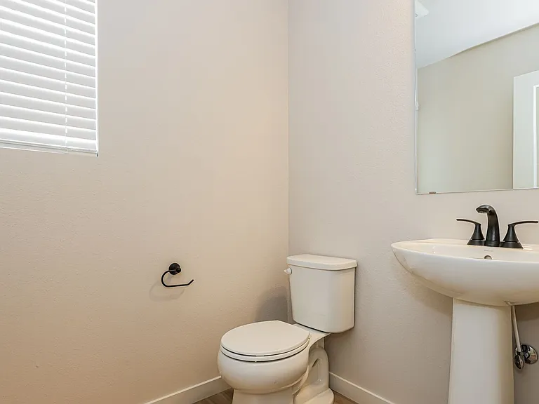 8142 Crestbrook Ct — Photo 24