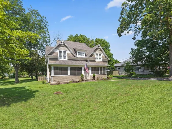 508 N Mock St, Prairie Grove, AR 72753