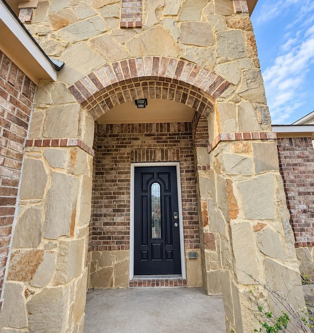 3 bed, 2.0 bath, 1427 sqft, $1,750 — Photo 2