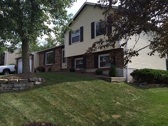 2nd image of 2214 Manton Dr
