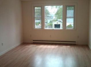 208 Manning St FLOOR 2, Manchester, NH 03103
