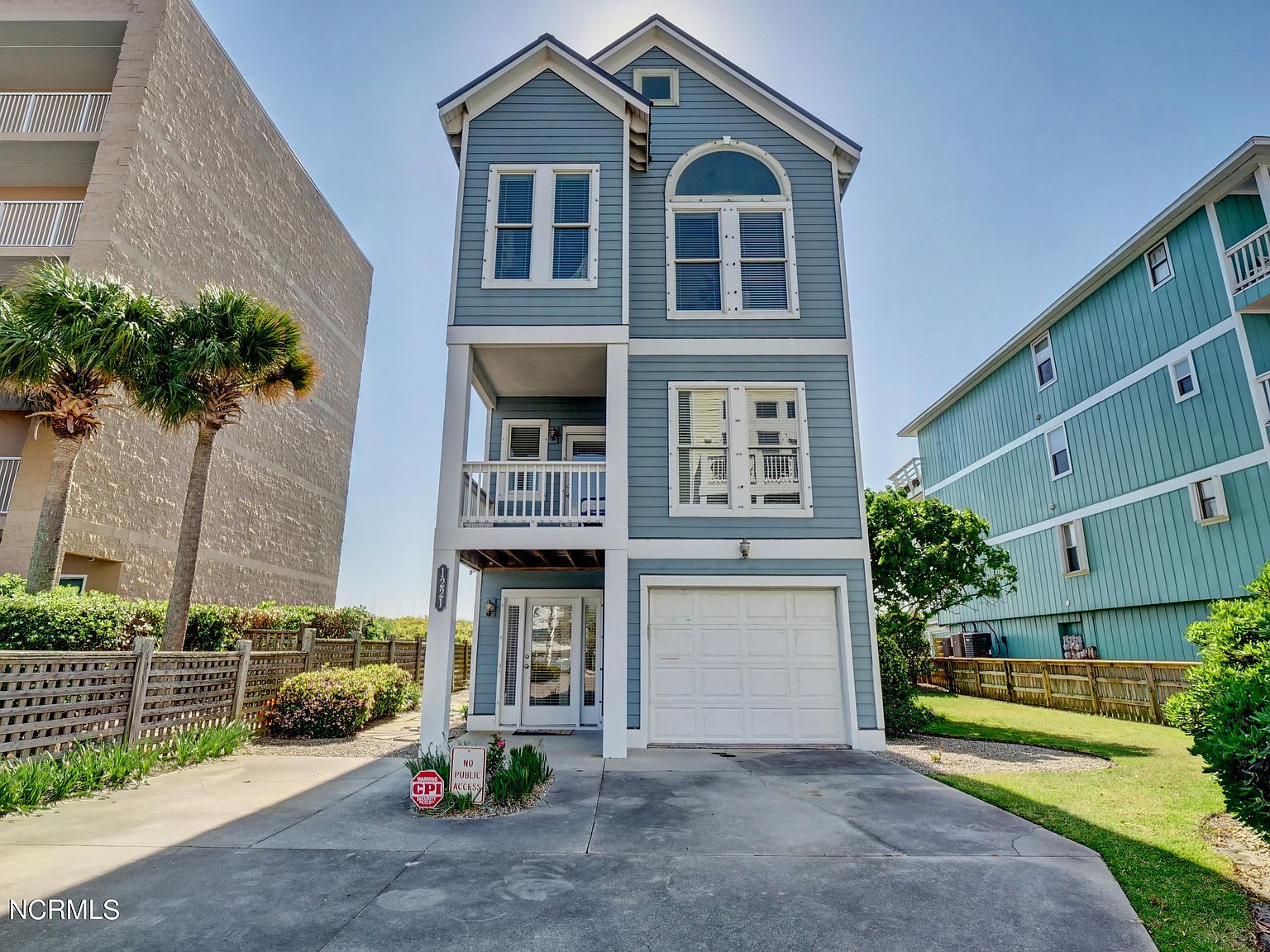 1221 S Lake Park Boulevard, Carolina Beach, NC 28428 Zillow