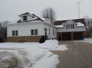 25 East Broadway, Plainview, MN 55964
