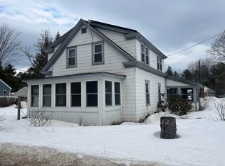 2 Hutchinson St, Franklin, NH 03235