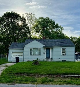 3125 S Englewood Ter, Independence, MO, 64052