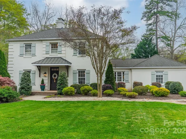 1529 S Wendover Rd, Charlotte, NC 28211