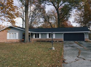4920 Wheelock Rd, Fort Wayne, IN 46835