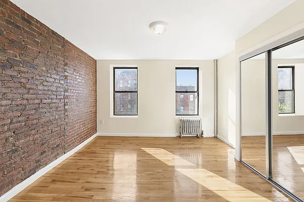 Rented by Cooper & Cooper Real Estate | media 5