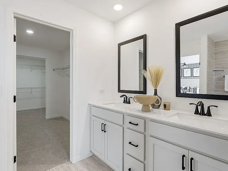 3 bed, 2.5 bath, 2097 sqft, $3,050 — Photo 4