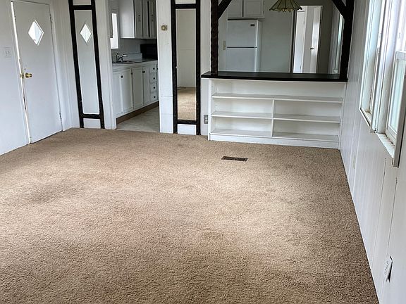 2nd image of 2961 Cedar Pl