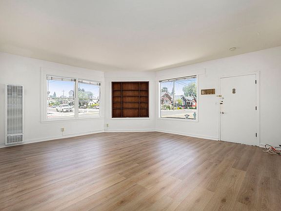 5th image of 900 Lincoln Ave #A
