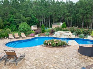 3132 Mansfield Ln, Virginia Beach, VA 23457