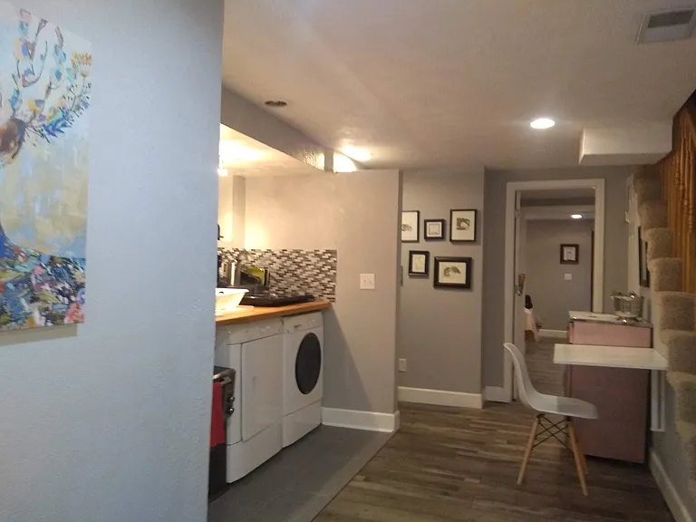 2415 N Vine St — Photo 9