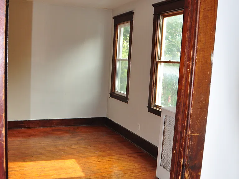 7 Teunis St #2 — Photo 6